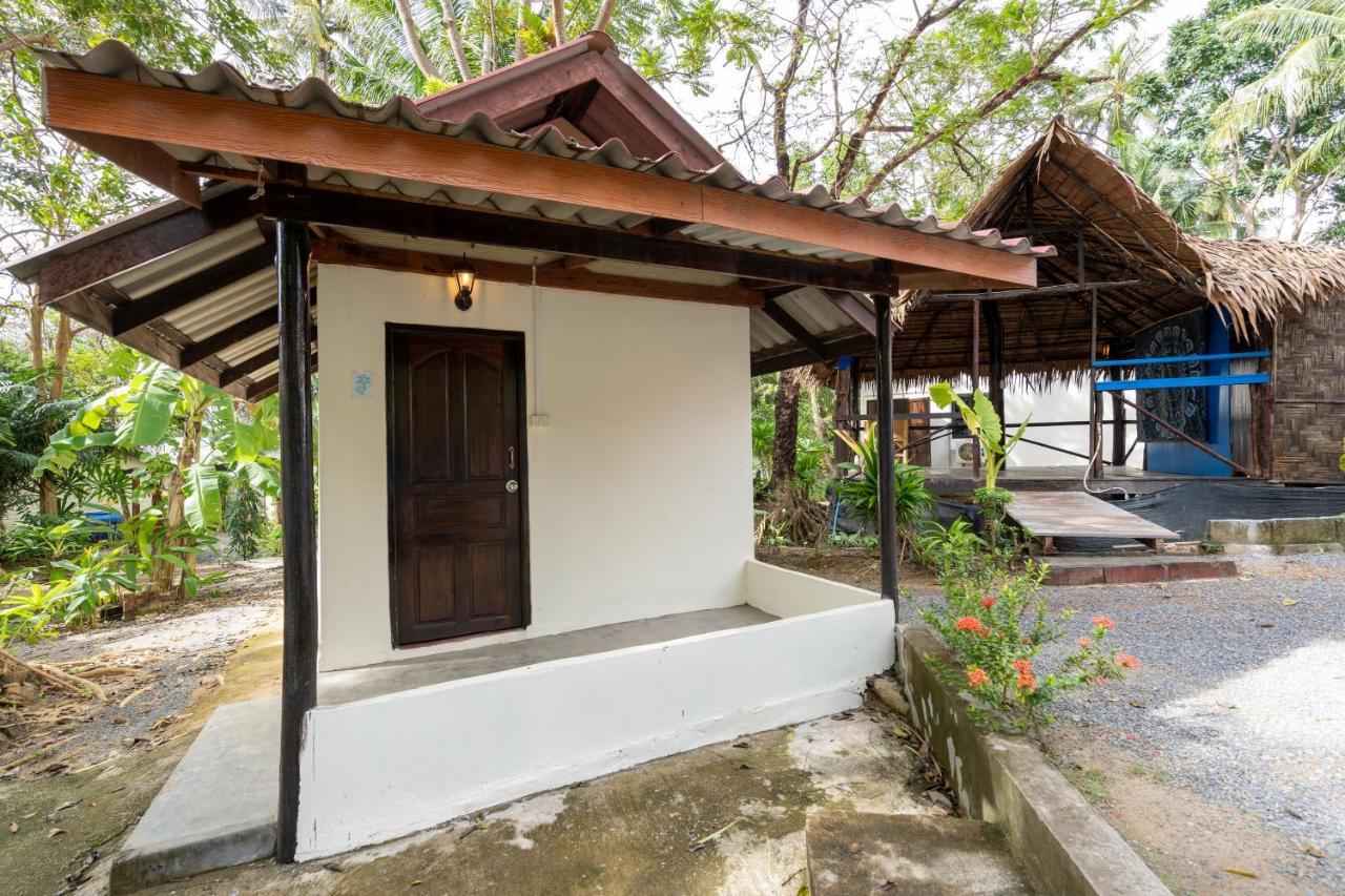 Lanta Lily Resort Koh Lanta Exterior photo