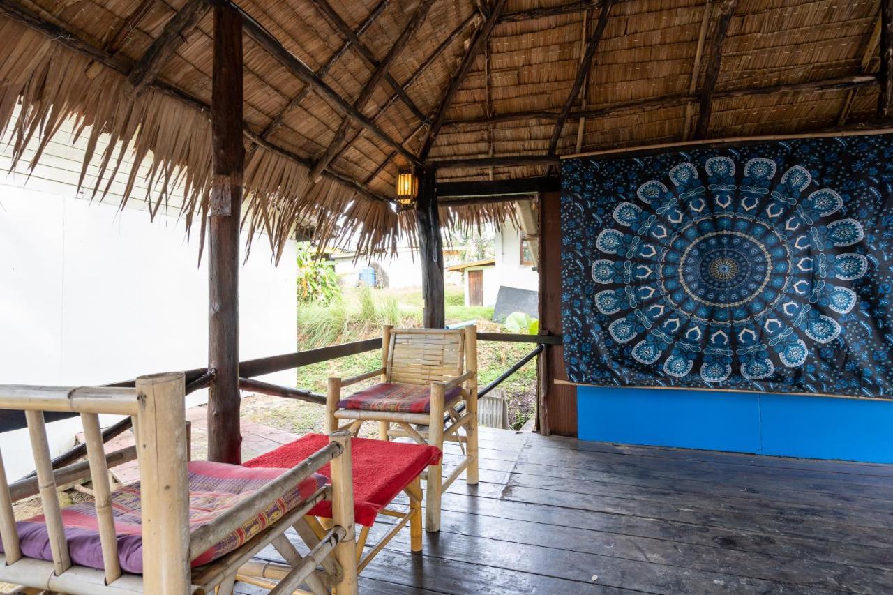 Lanta Lily Resort Koh Lanta Exterior photo